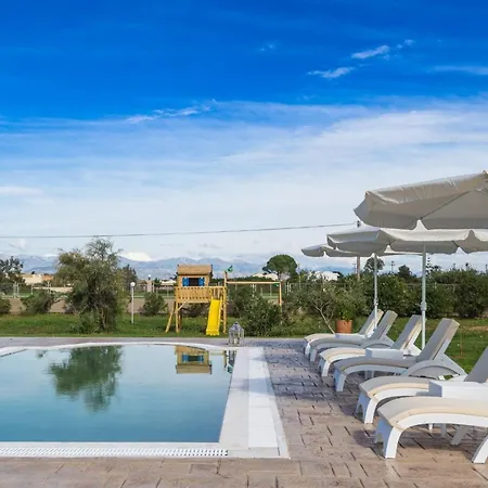 Eleni Luxury