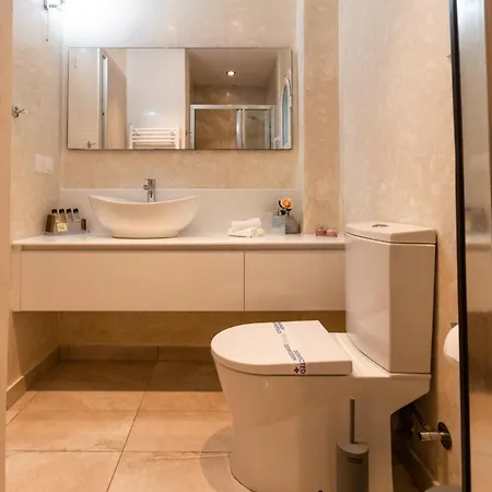 Eleni Luxury