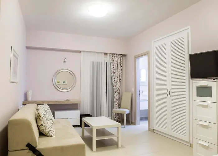 Eleni Luxury