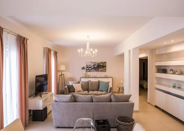 Villa Eleni Luxury Almiros Beach