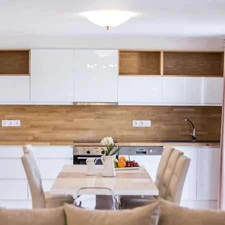 Eleni Luxury * Almiros Beach